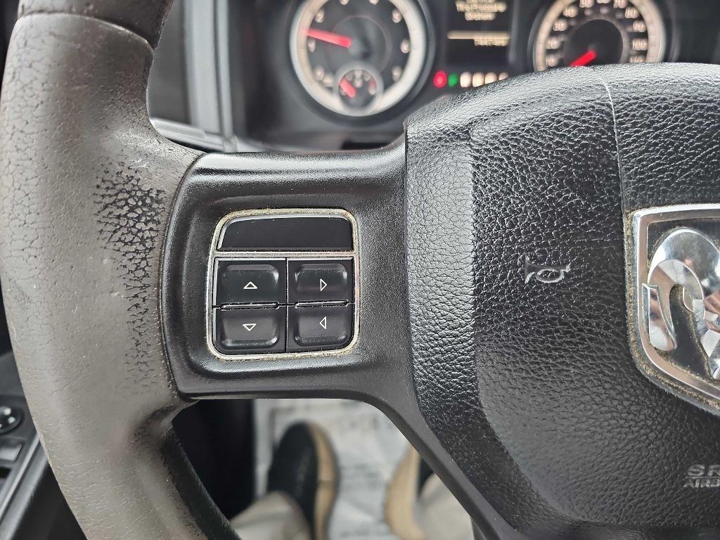 RAM 2500 4WD Crew Cab 169" Tradesman 2015