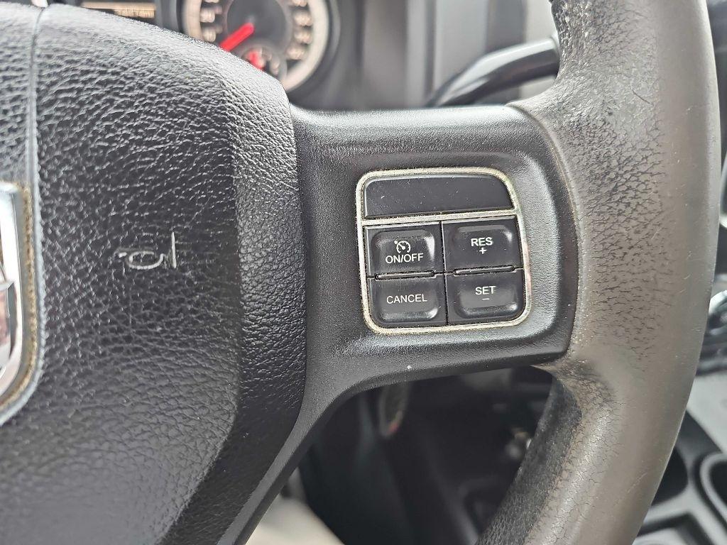 RAM 2500 4WD Crew Cab 169" Tradesman 2015