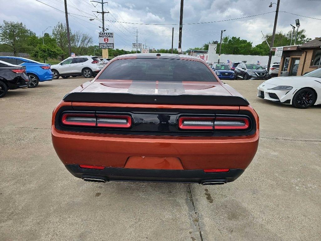 Dodge Challenger SXT RWD 2023