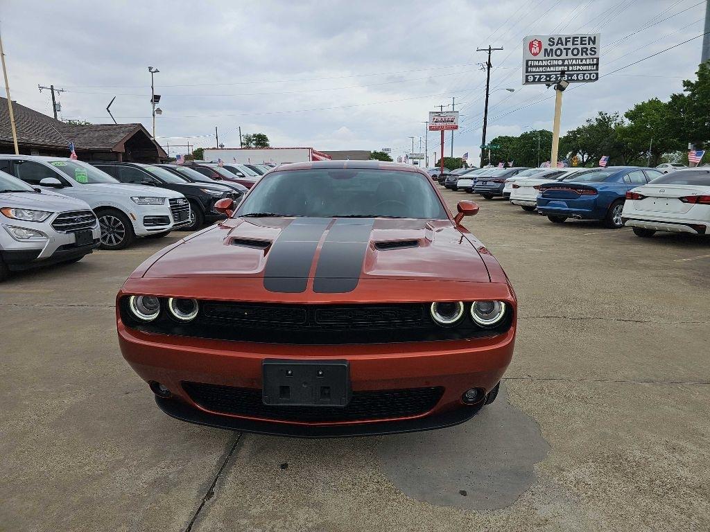 Dodge Challenger SXT RWD 2023
