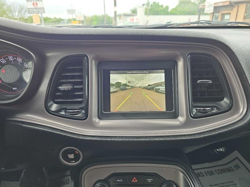 Dodge Challenger SXT RWD 2023