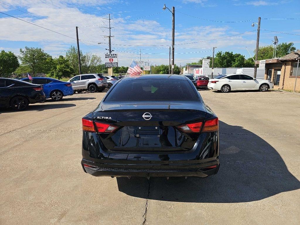 Nissan Altima 2.5 S Sedan 2024