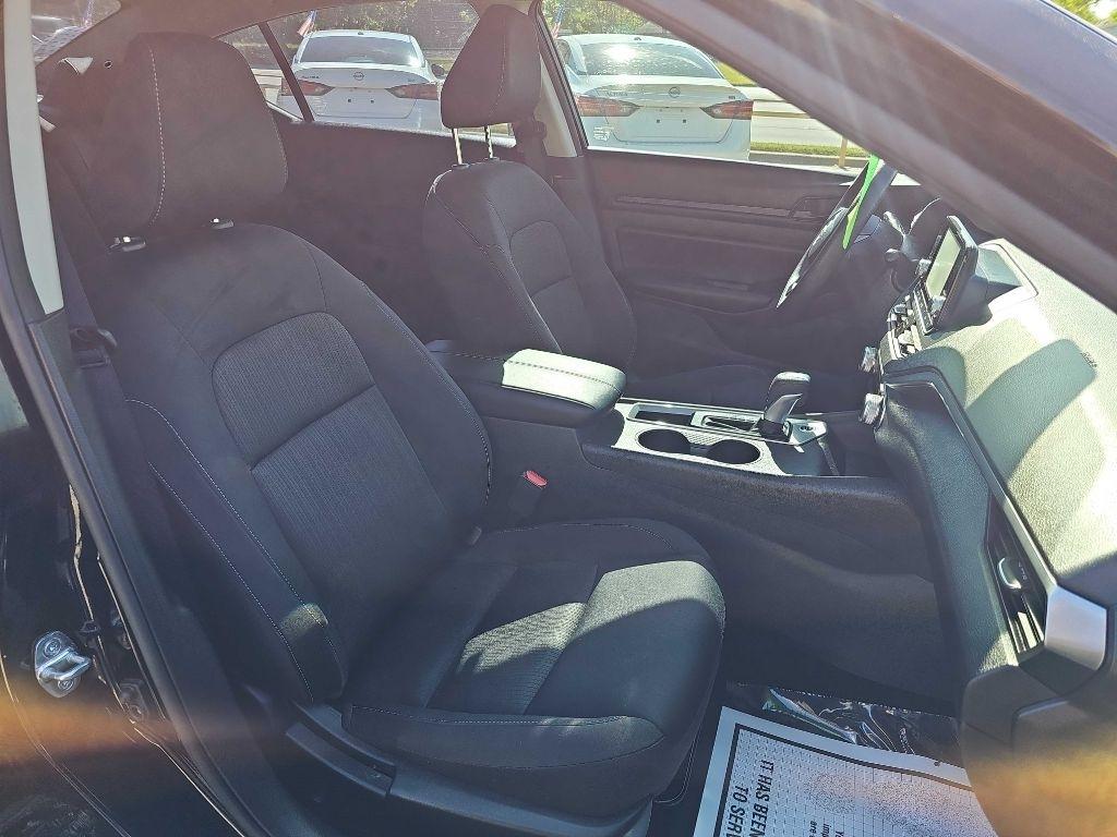 Nissan Altima 2.5 S Sedan 2024