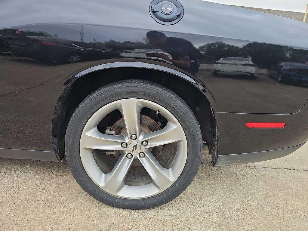 Dodge Challenger SXT RWD 2022