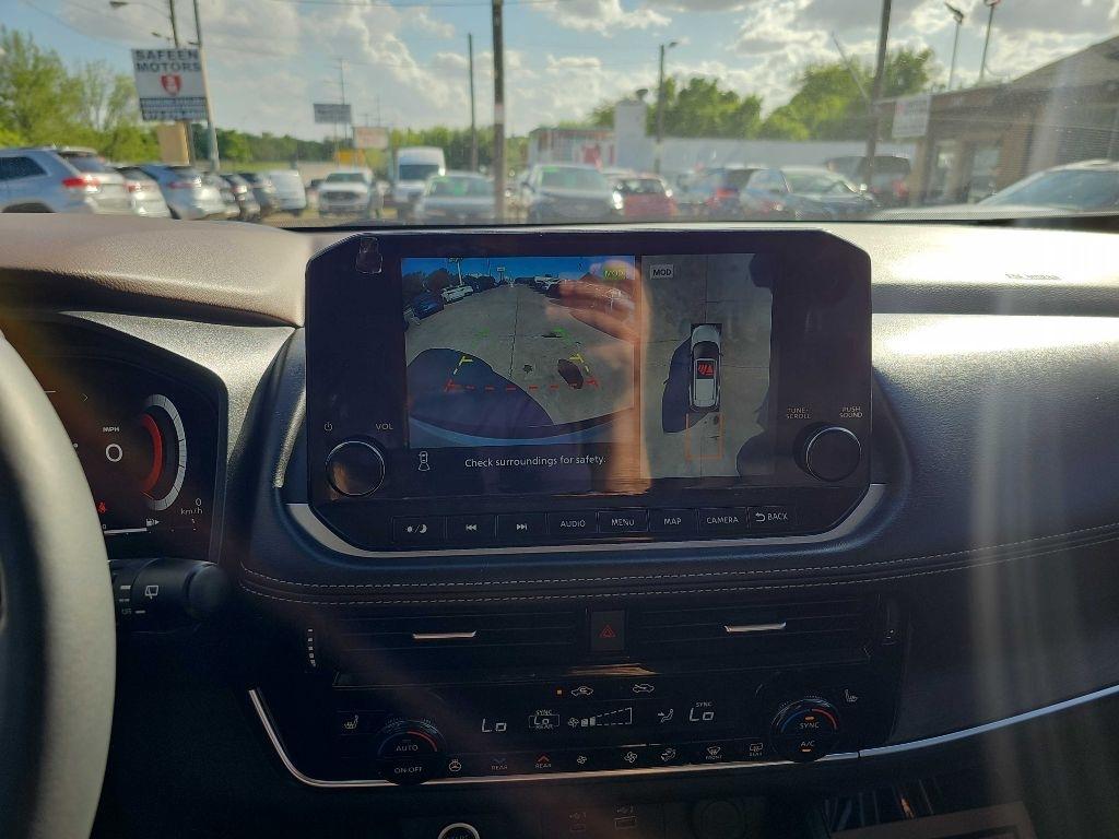 Nissan Rogue FWD Platinum *Ltd Avail* 2023