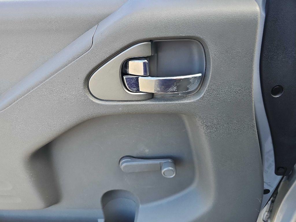 Nissan Frontier Crew Cab 4x2 S Auto *Ltd Avail* 2019