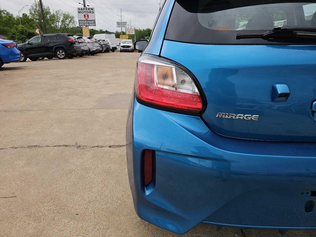 Mitsubishi Mirage ES CVT 2024