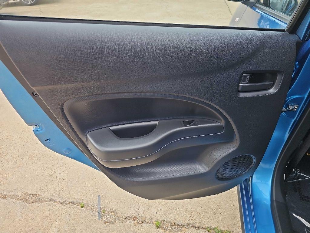 Mitsubishi Mirage ES CVT 2024