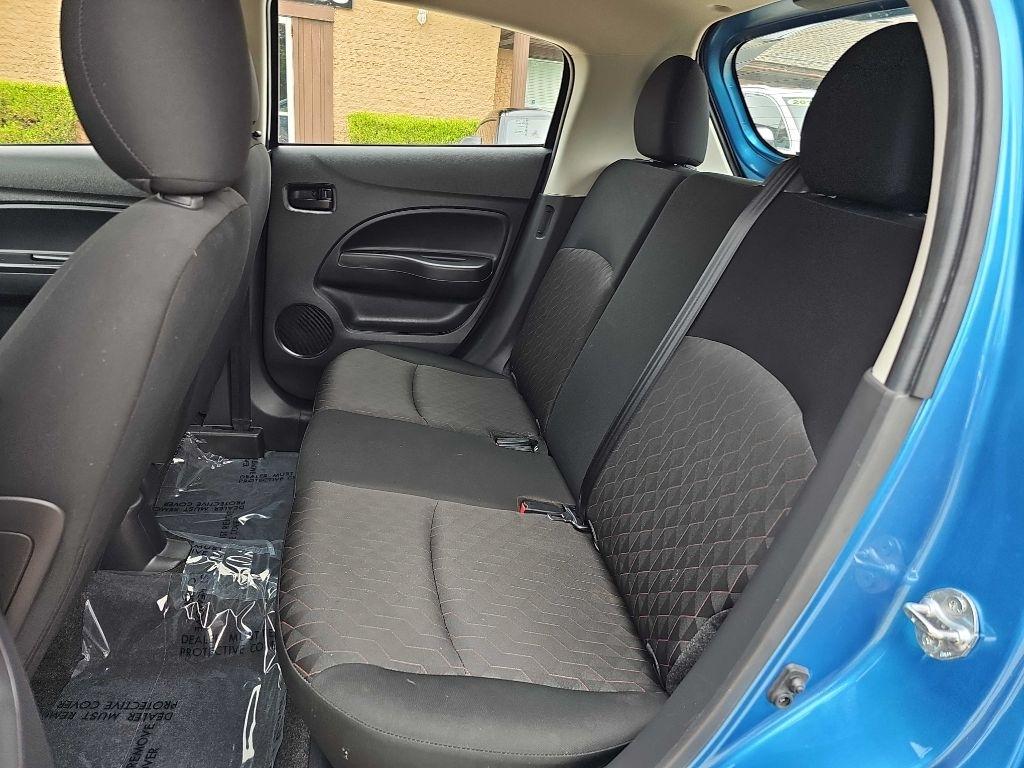 Mitsubishi Mirage ES CVT 2024