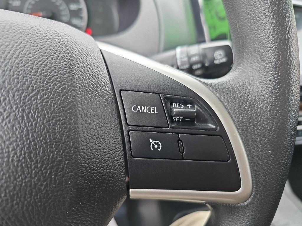 Mitsubishi Mirage ES CVT 2024