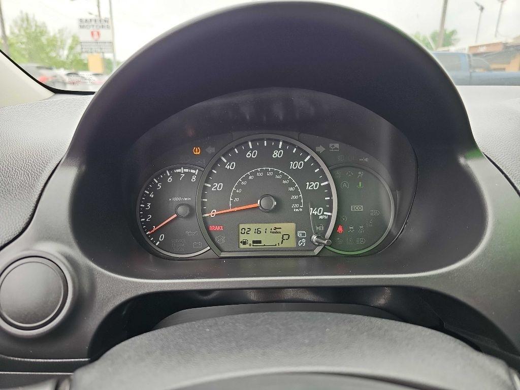 Mitsubishi Mirage ES CVT 2024