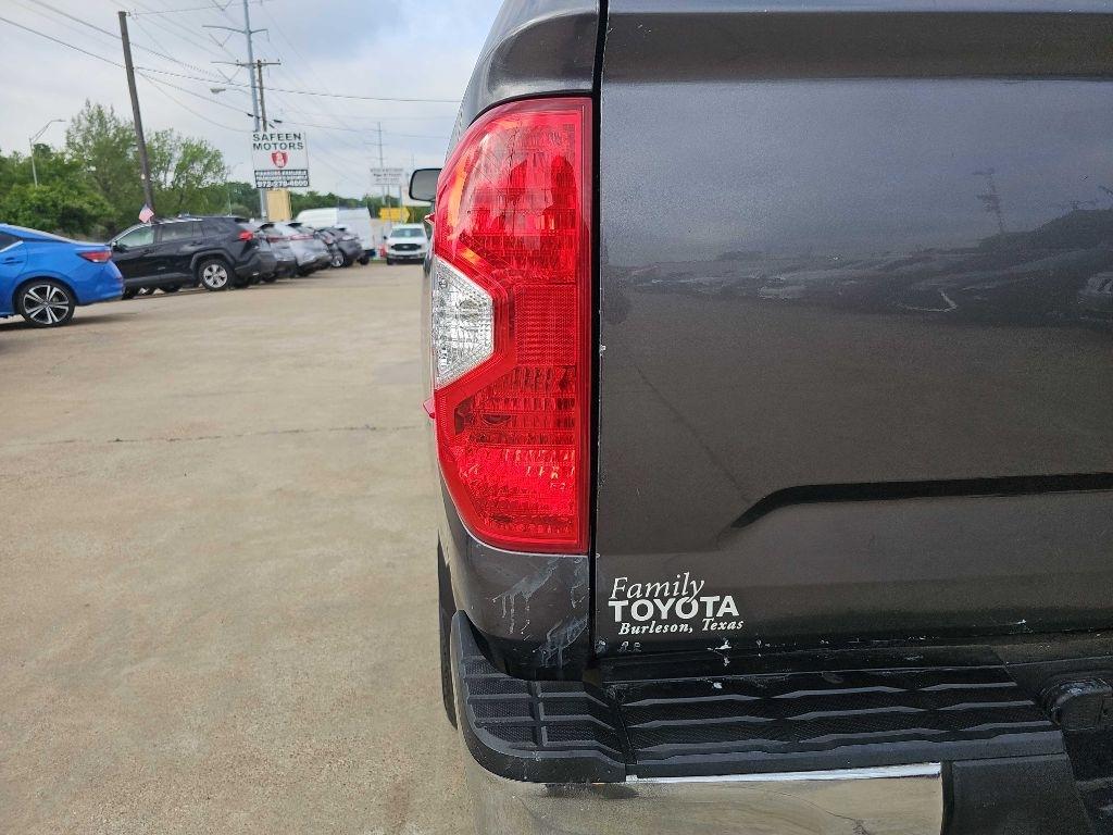 Toyota Tundra 2WD Truck CrewMax 5.7L V8 6-Spd AT LTD (Natl) 2015