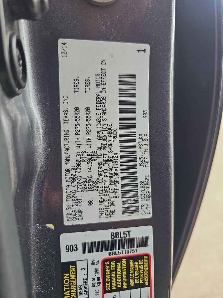 Toyota Tundra 2WD Truck CrewMax 5.7L V8 6-Spd AT LTD (Natl) 2015