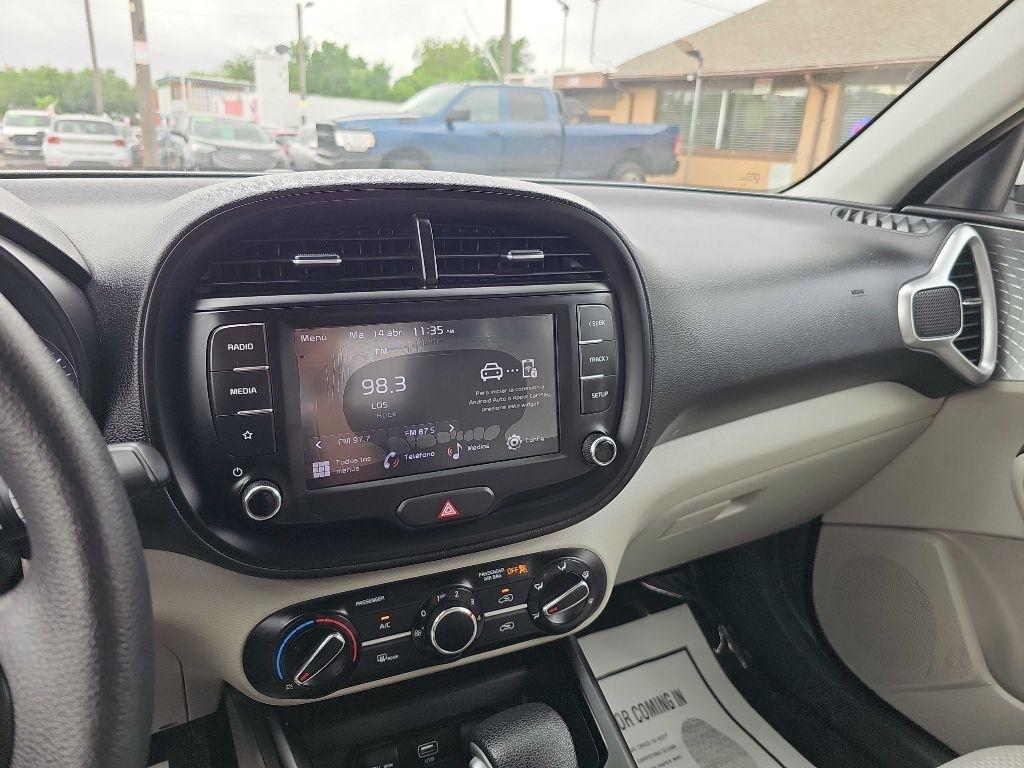 Kia Soul LX IVT 2022