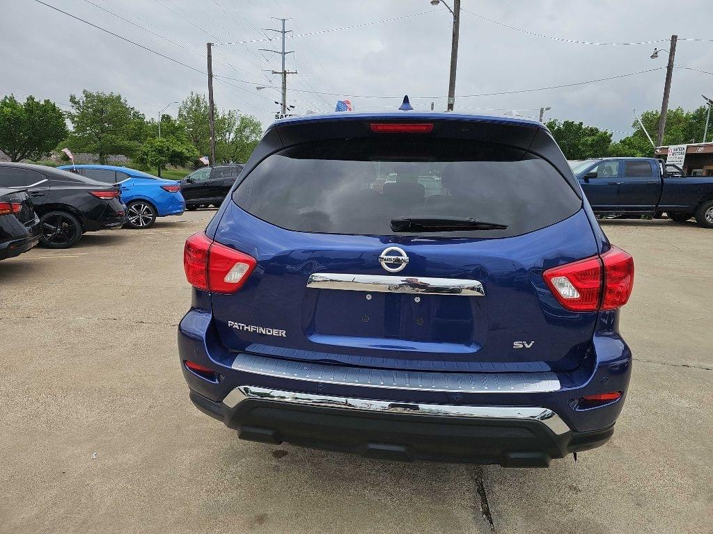 Nissan Pathfinder FWD SV 2020