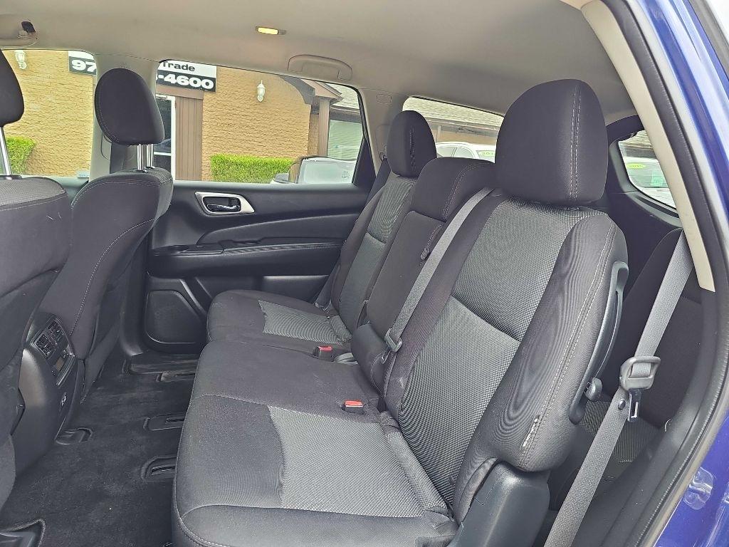 Nissan Pathfinder FWD SV 2020