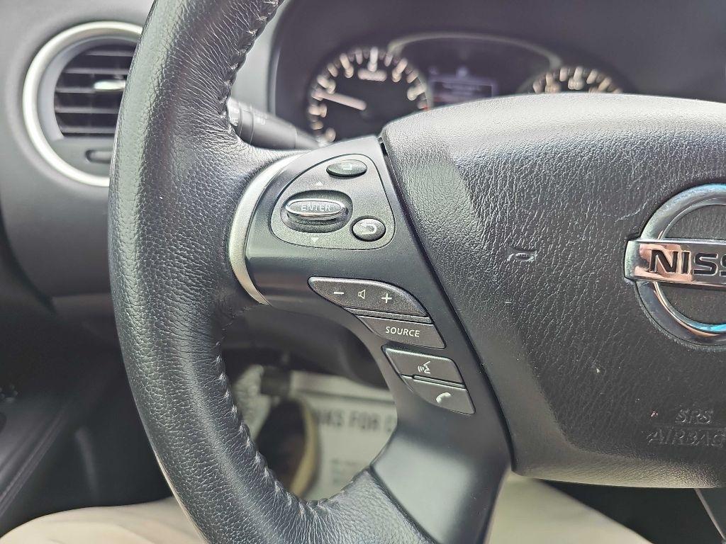 Nissan Pathfinder FWD SV 2020