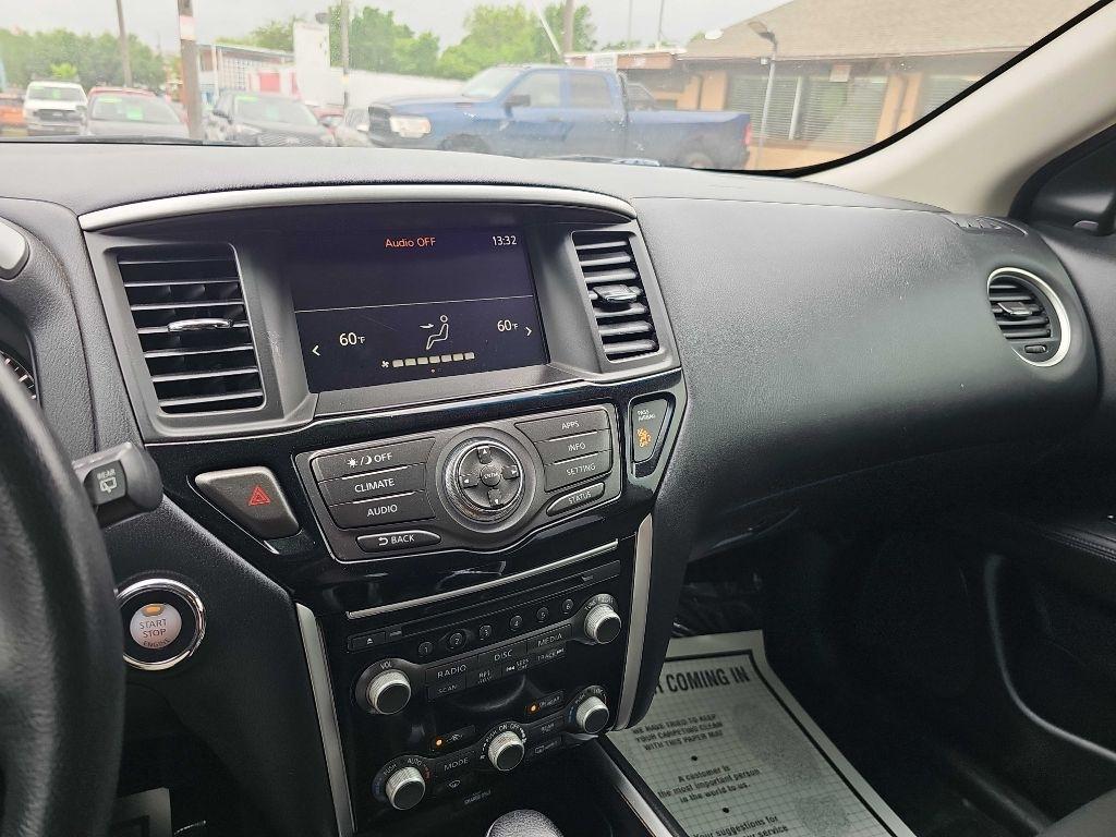 Nissan Pathfinder FWD SV 2020