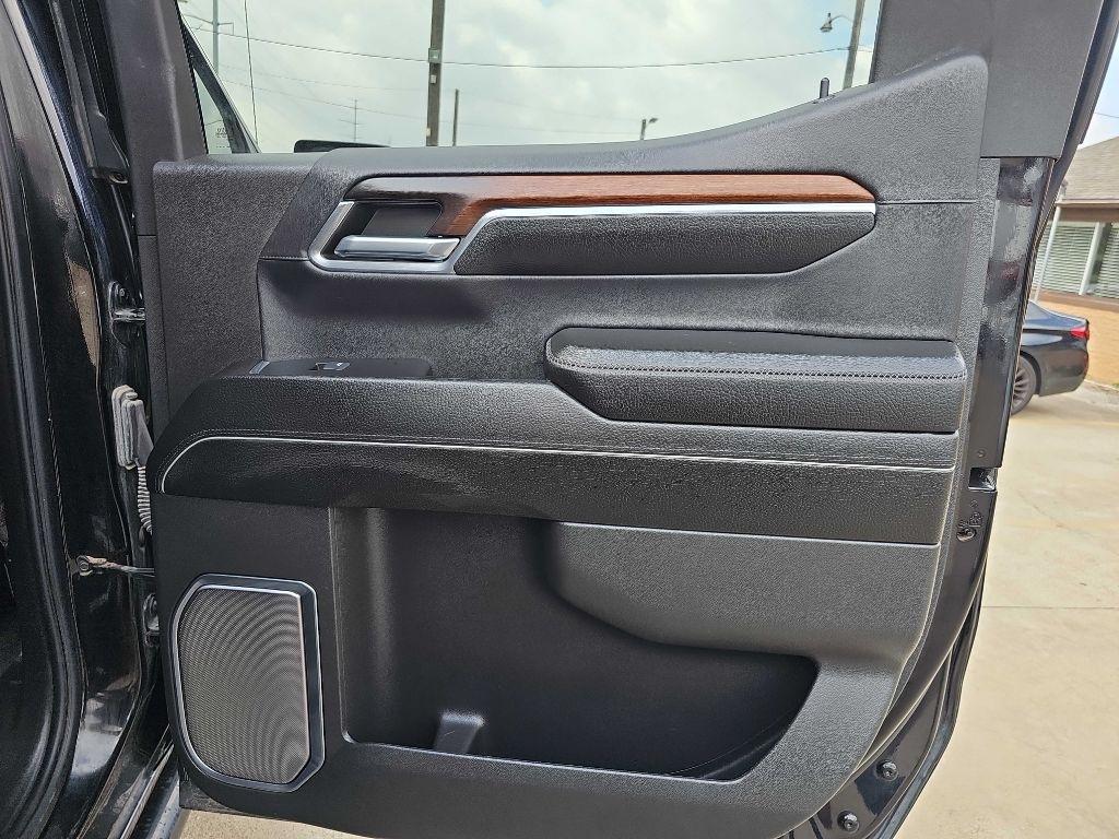 Chevrolet Silverado 1500 4WD Crew Cab 147" High Country 2022