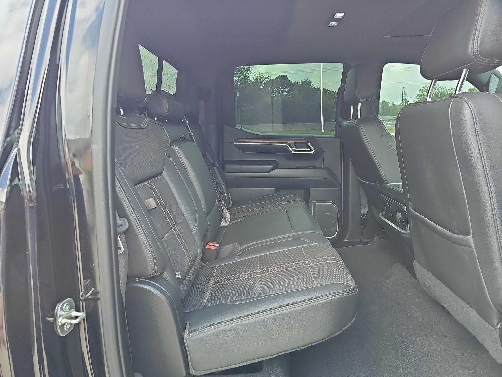 Chevrolet Silverado 1500 4WD Crew Cab 147" High Country 2022