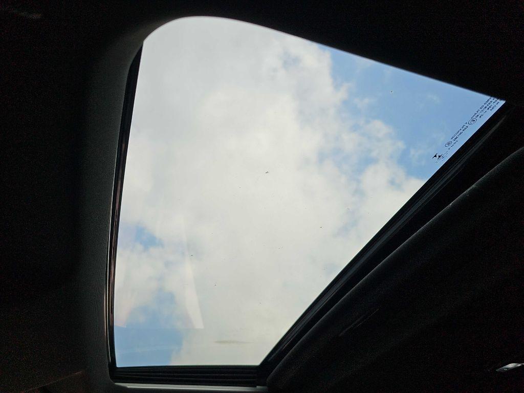 Chevrolet Silverado 1500 4WD Crew Cab 147" High Country 2022