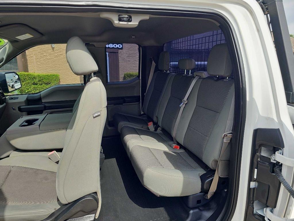 Ford F-150 Lariat 2WD SuperCab 8' Box 2018