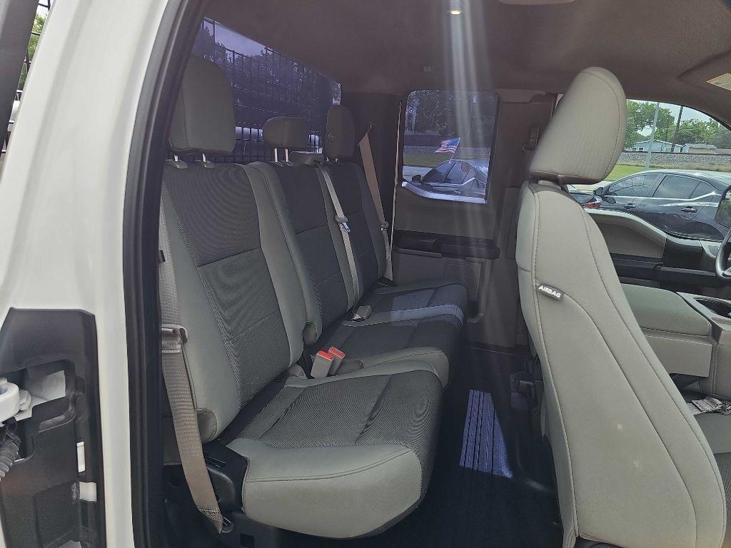 Ford F-150 Lariat 2WD SuperCab 8' Box 2018