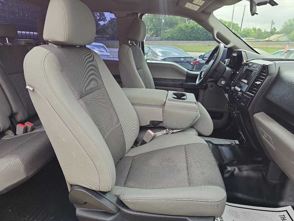 Ford F-150 Lariat 2WD SuperCab 8' Box 2018