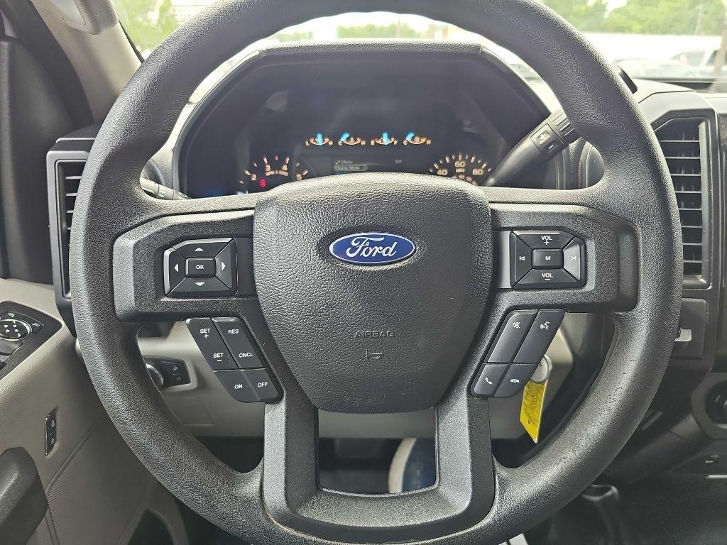 Ford F-150 Lariat 2WD SuperCab 8' Box 2018