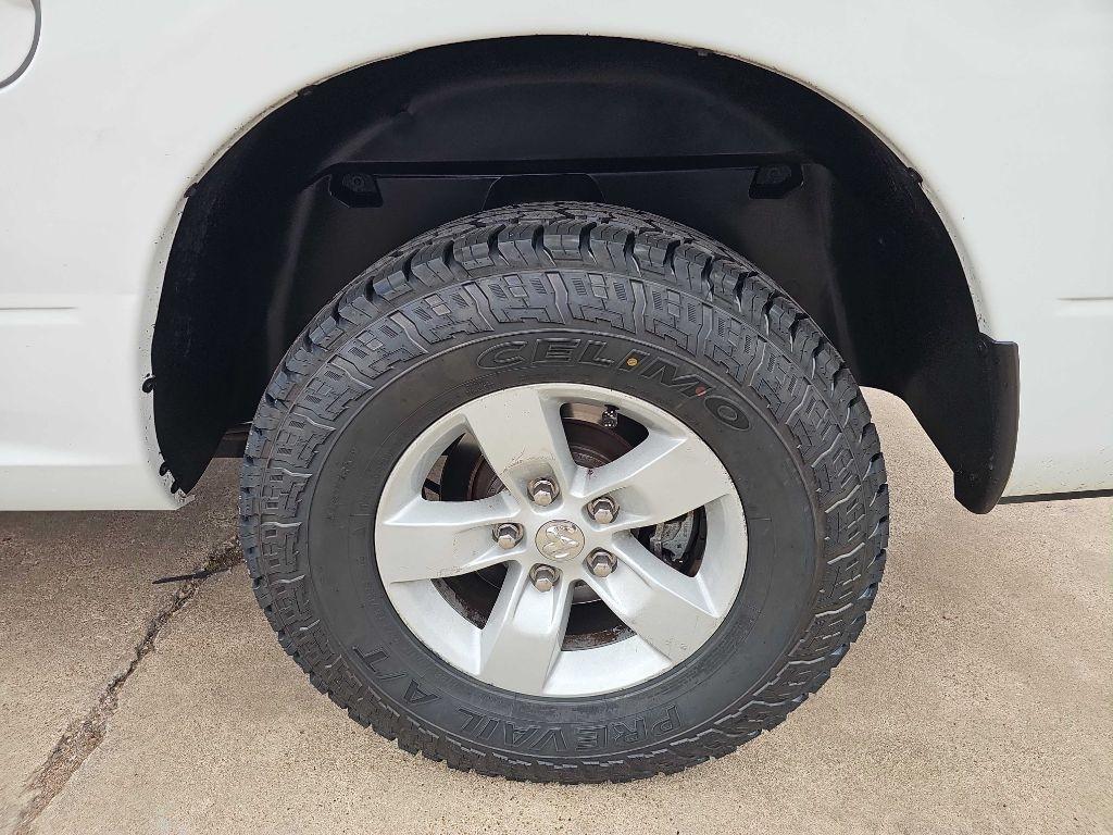 RAM 1500 Classic Tradesman 4x4 Quad Cab 6'4" Box 2020