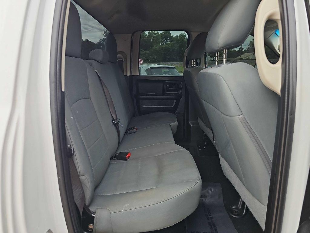 RAM 1500 Classic Tradesman 4x4 Quad Cab 6'4" Box 2020