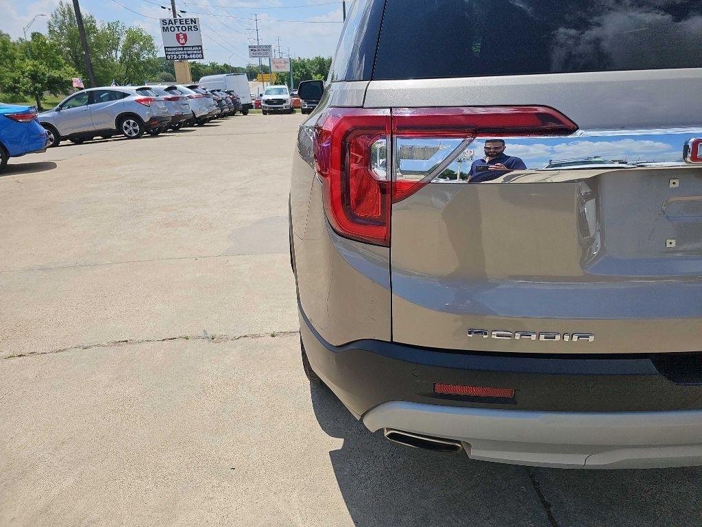 GMC Acadia AWD 4dr SLE 2022