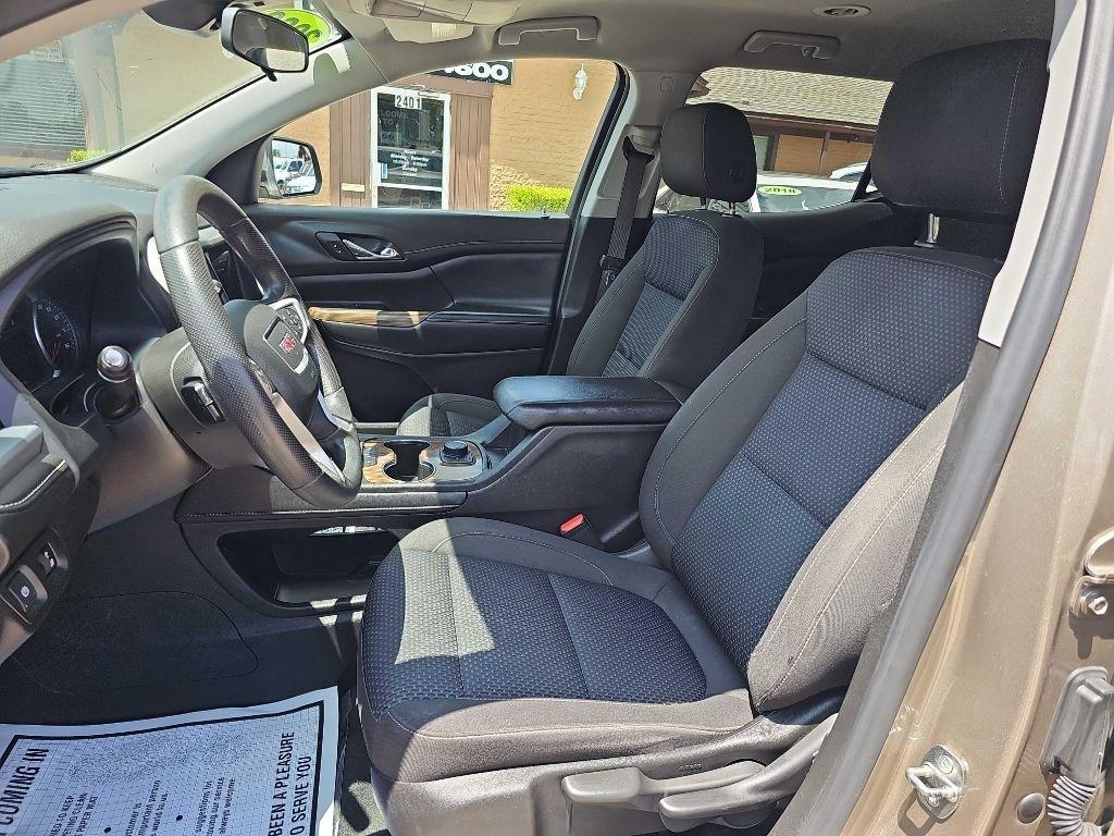 GMC Acadia AWD 4dr SLE 2022