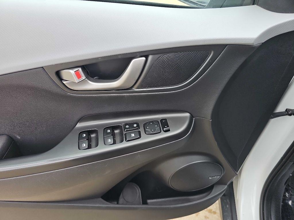 Hyundai Kona Limited DCT FWD 2020