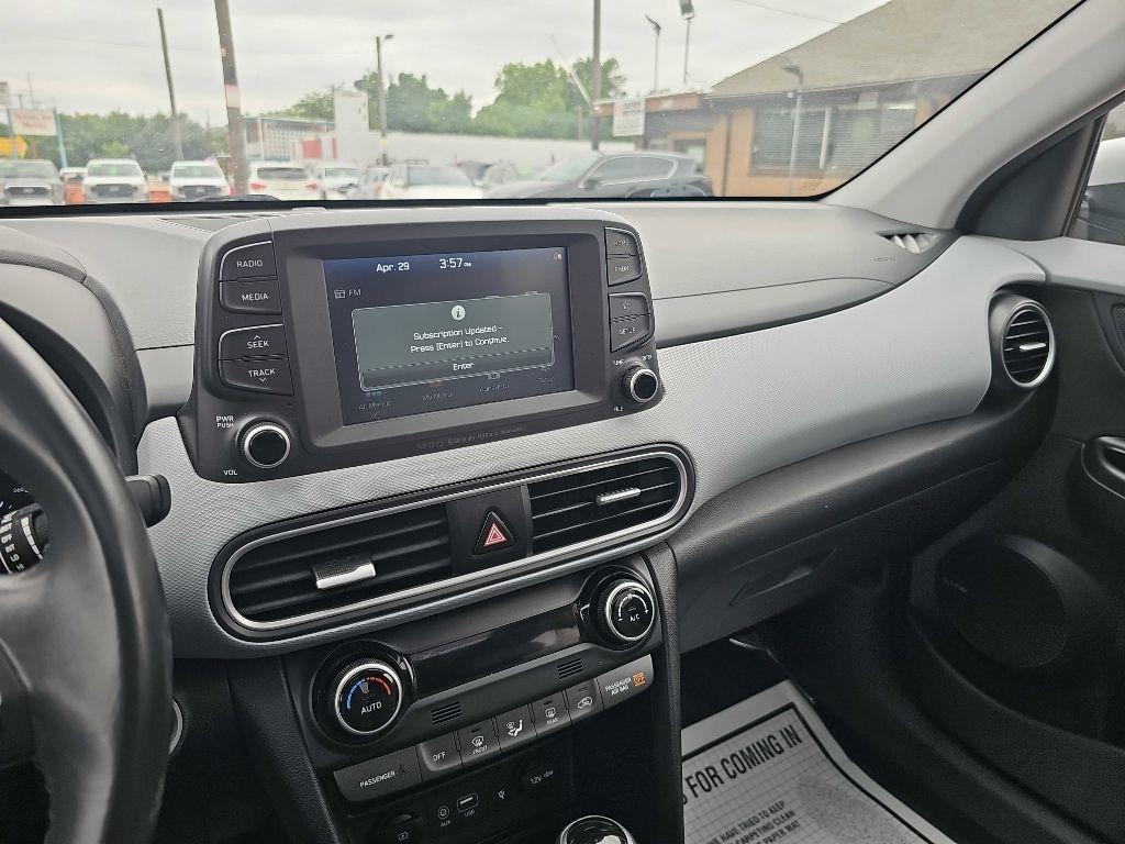 Hyundai Kona Limited DCT FWD 2020