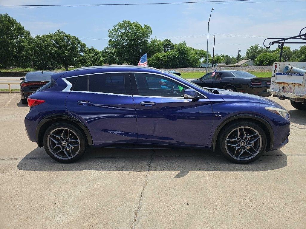 Infiniti QX30 Premium FWD 2018
