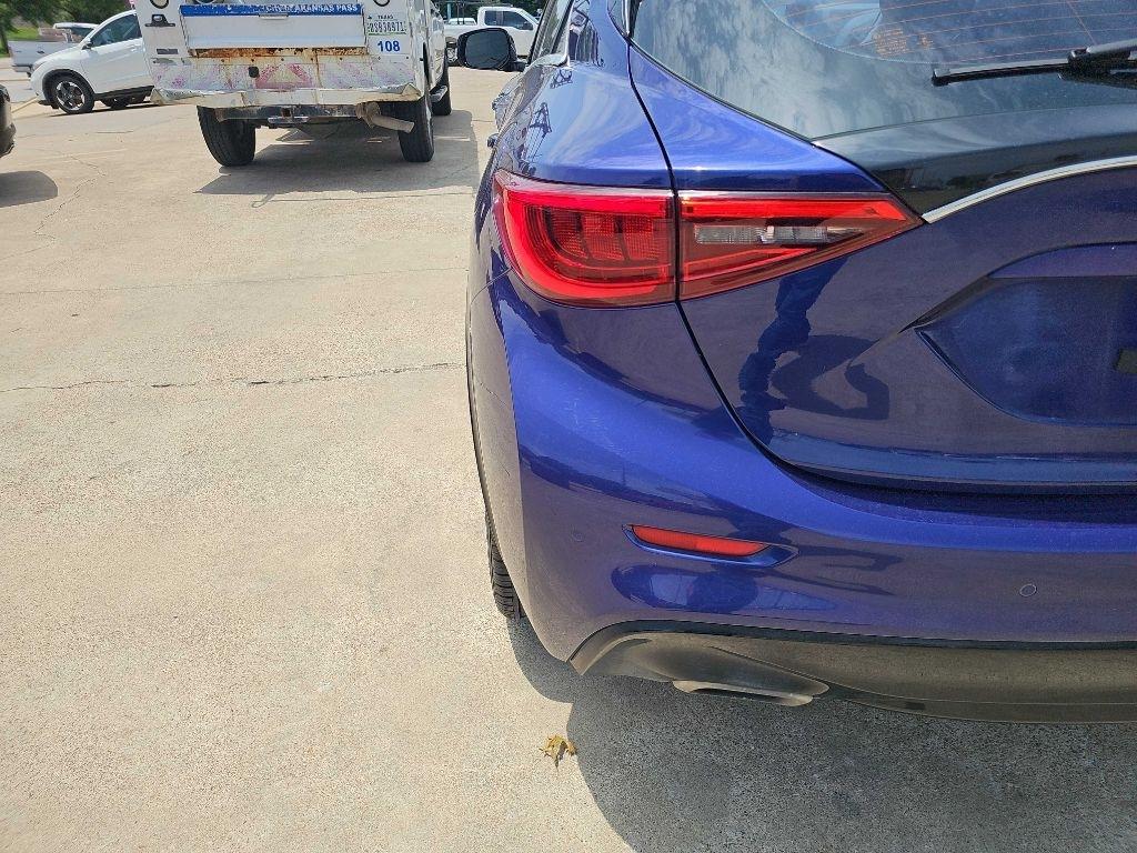 Infiniti QX30 Premium FWD 2018