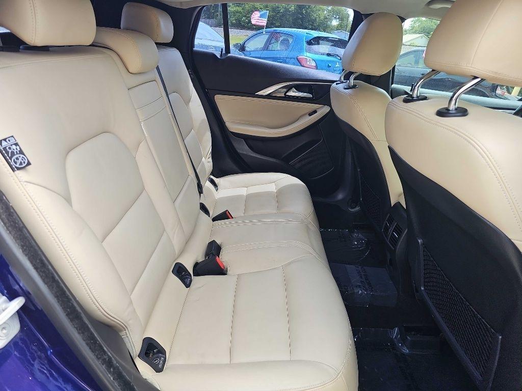 Infiniti QX30 Premium FWD 2018