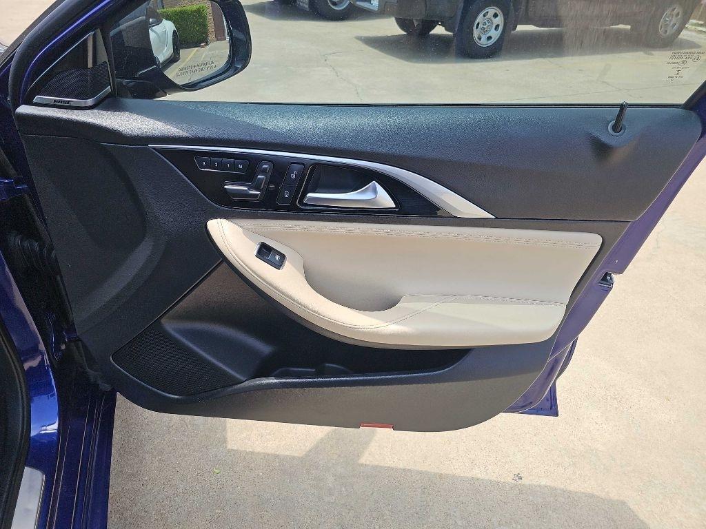 Infiniti QX30 Premium FWD 2018