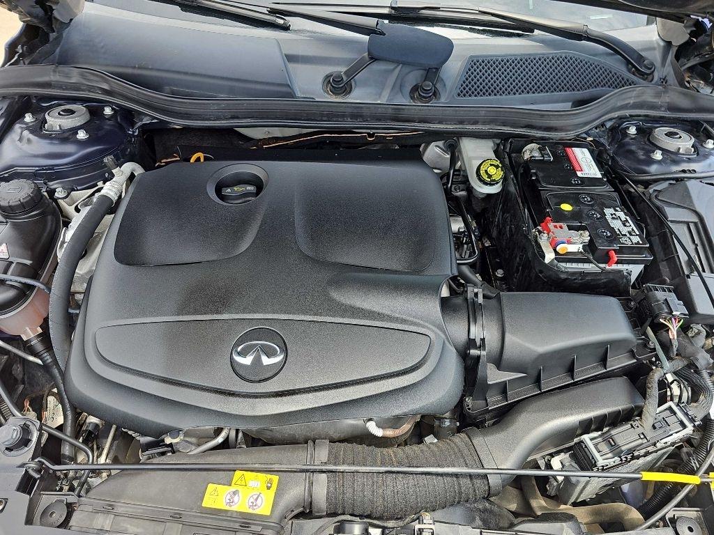 Infiniti QX30 Premium FWD 2018
