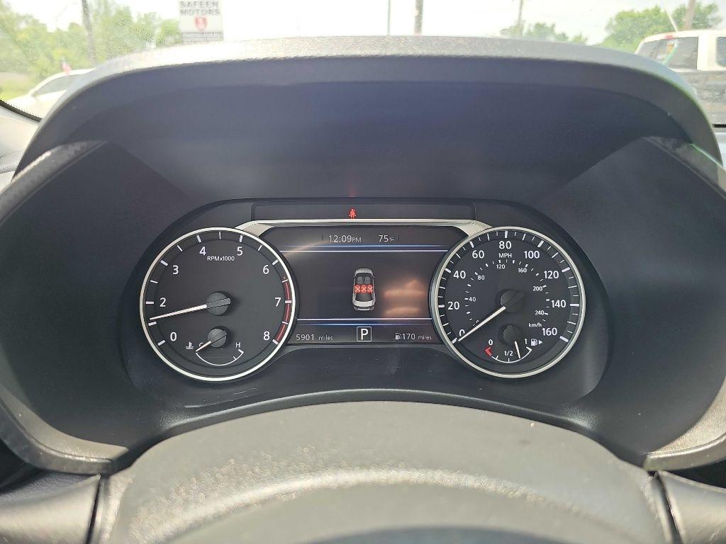 Nissan Sentra SV CVT 2025