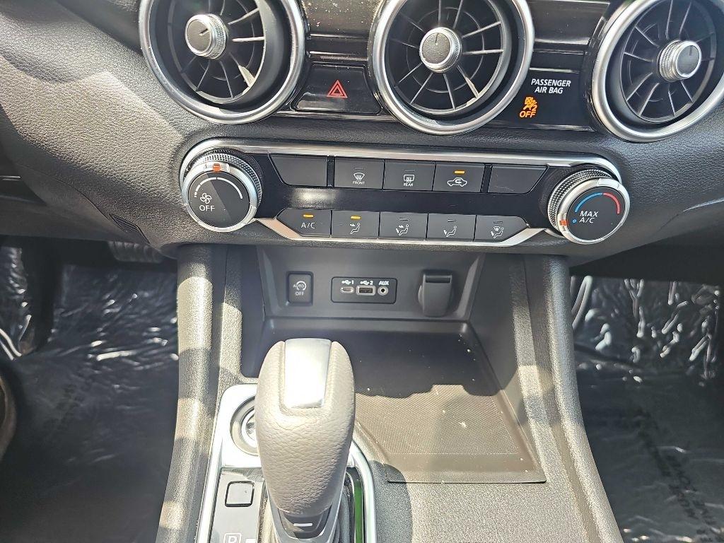 Nissan Sentra SV CVT 2025
