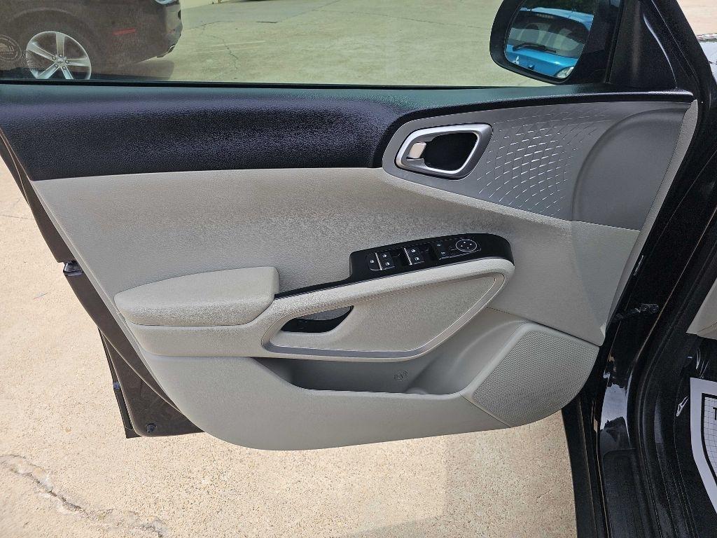 Kia Soul LX IVT 2023