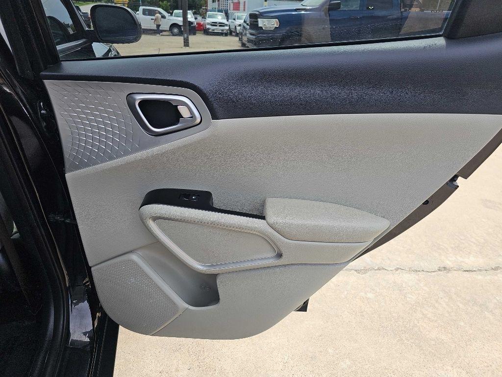 Kia Soul LX IVT 2023