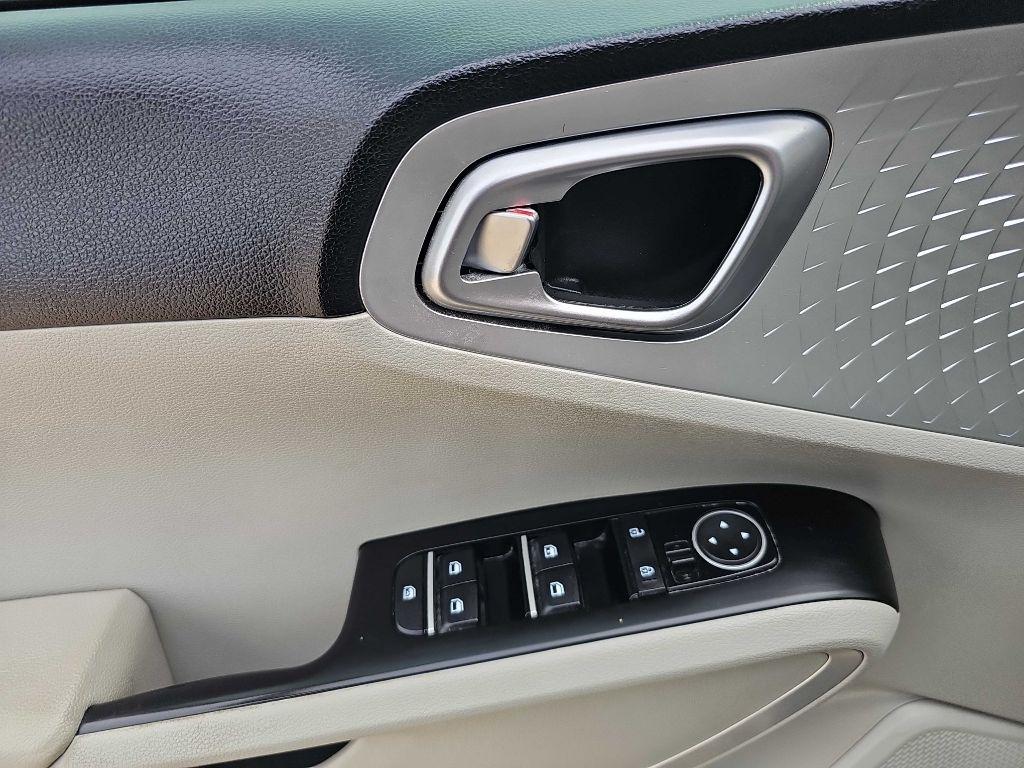Kia Soul LX IVT 2023