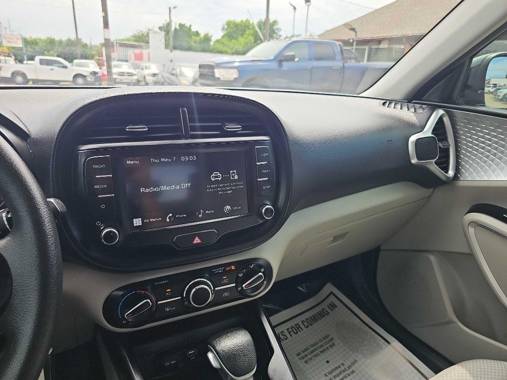 Kia Soul LX IVT 2023