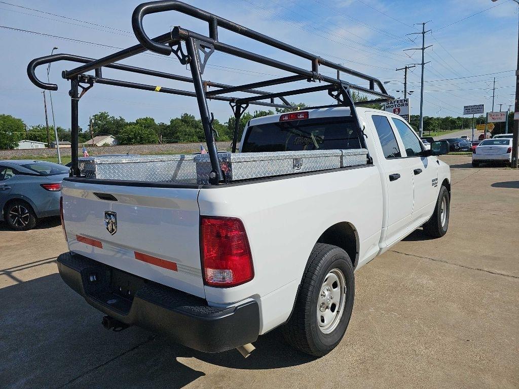 RAM 1500 Classic SLT 4x4 Crew Cab 5'7" Box 2023