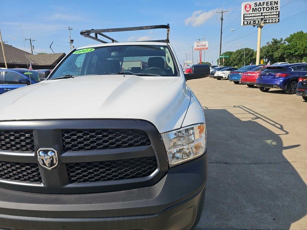 RAM 1500 Classic SLT 4x4 Crew Cab 5'7" Box 2023