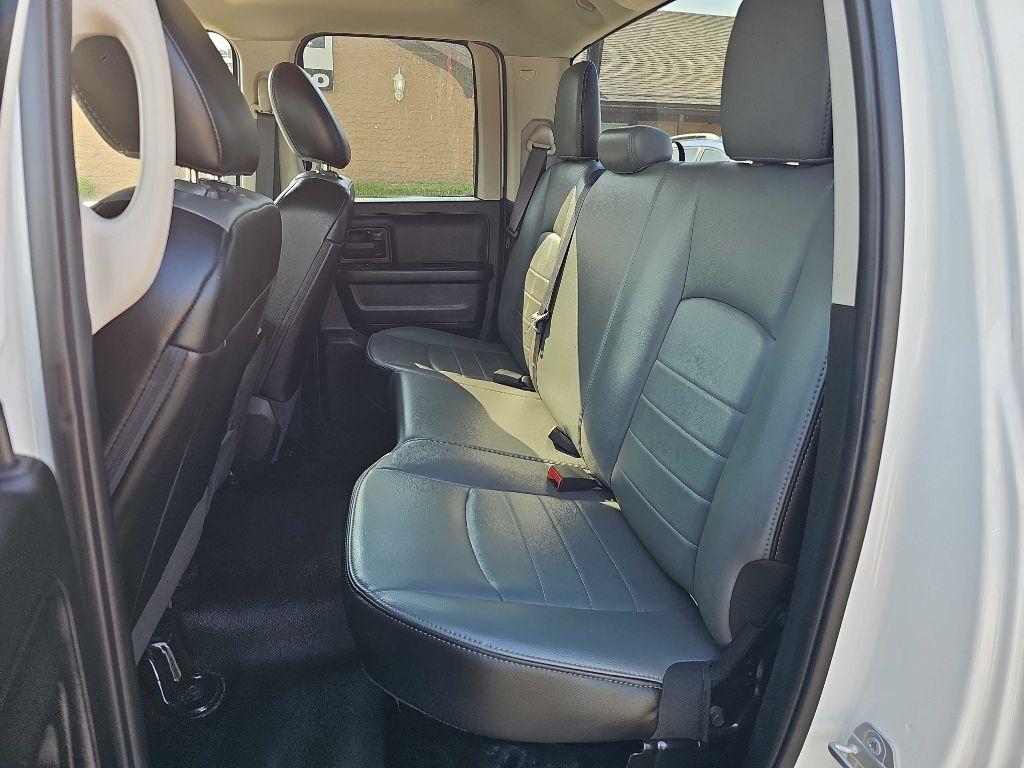 RAM 1500 Classic SLT 4x4 Crew Cab 5'7" Box 2023