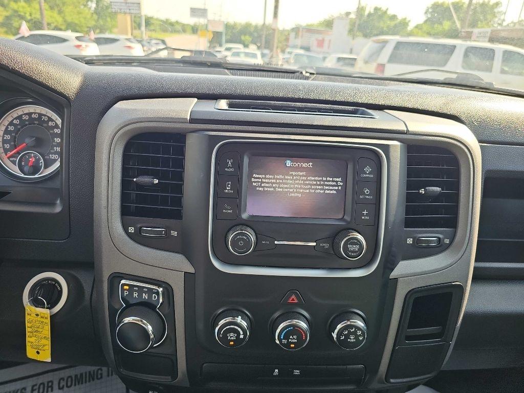 RAM 1500 Classic SLT 4x4 Crew Cab 5'7" Box 2023